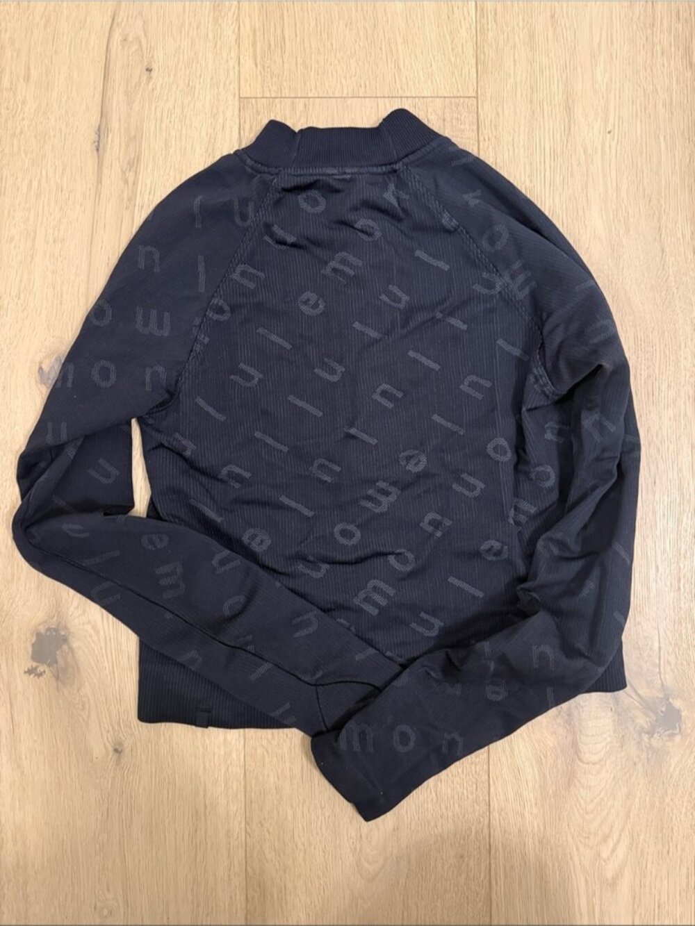 Lululemon Rest Less Cropped Half Zip Size 4 - Picture 6 of 7